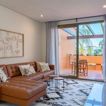 Apartment Tropical Between Marbella And Estepona