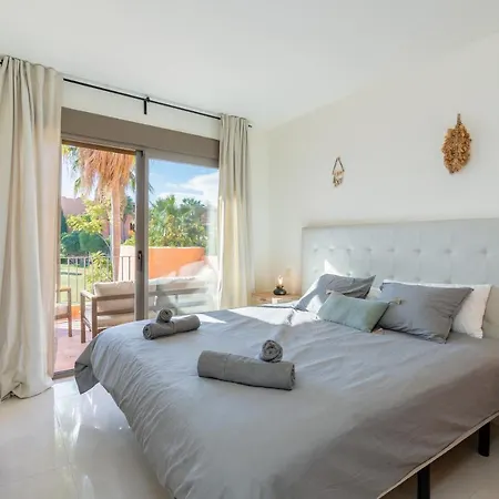 Tropical Between Marbella And Apartment *